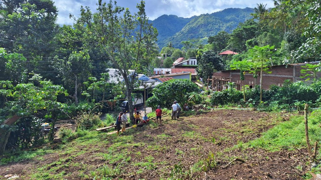 Pembuatan Lokasi Pembibitan 02 1024x576