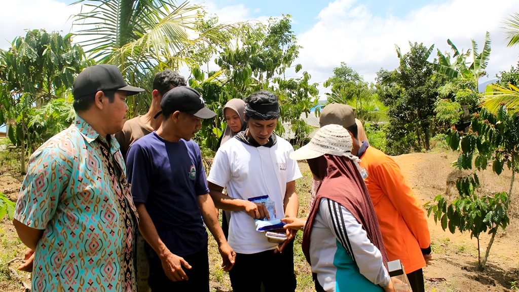 S2W1063 Kelompok Perempuan Pelestari Bukit Kayangan 1024x576