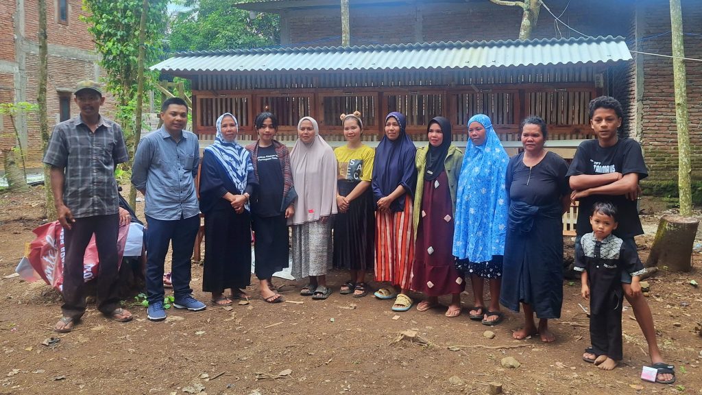 NF25 INF DATA KOM S3A003 AMMATOWA MASYARAKAT ADAT 1024x576