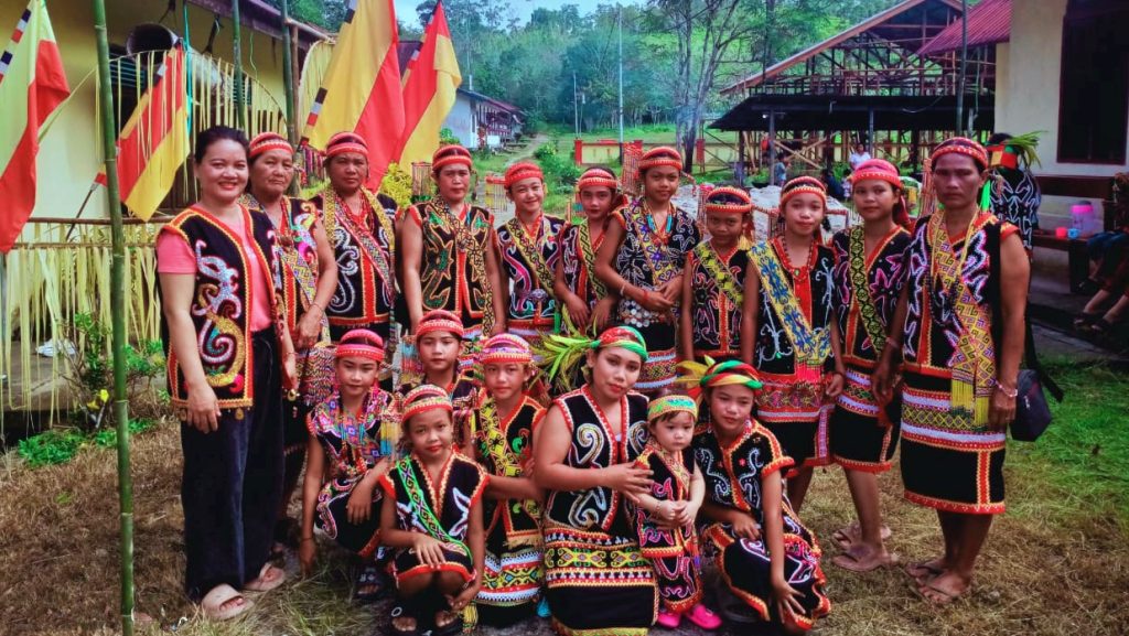 NF25 INF DATA KOM S3A012 AMAN KAPUAS HULU SEKOLAH ADAT 01 1024x577