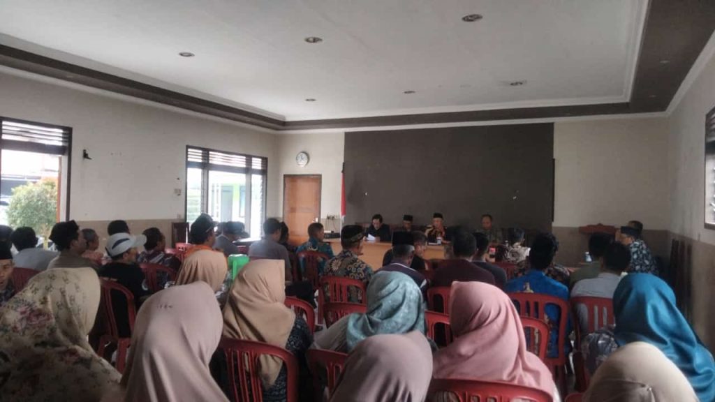 NF25 INF DATA KOM S3050W1 KTH SUMBER AGUNG PERTEMUAN 12 1024x576