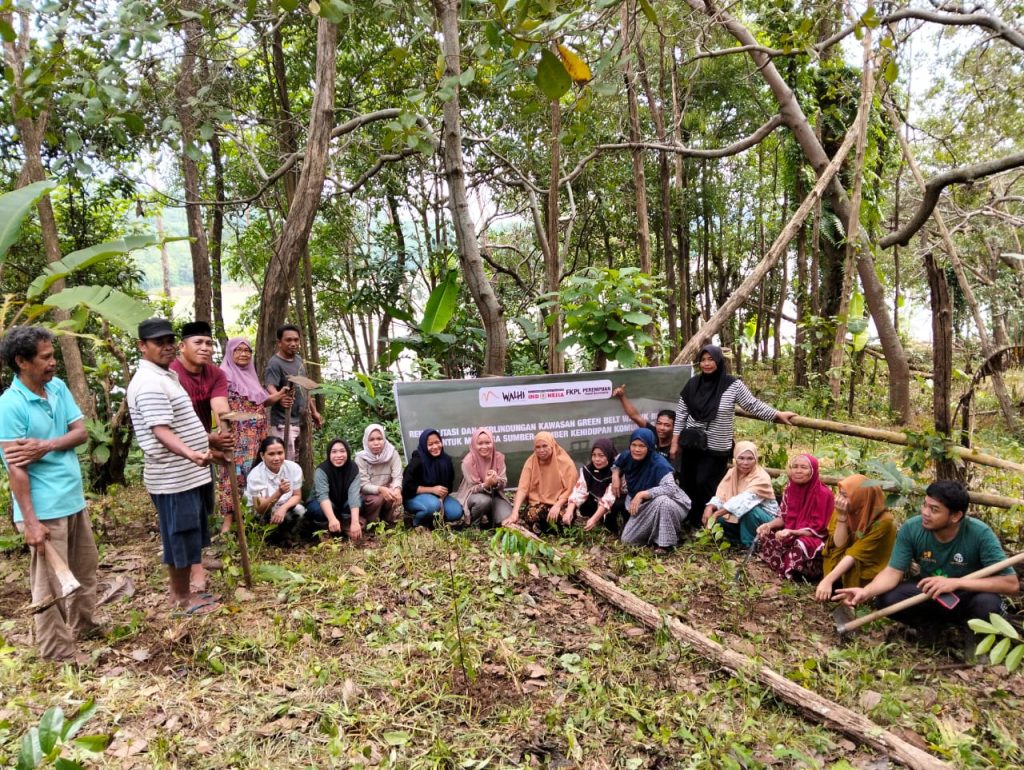 Penanaman Untuk Rehabilitasi Greenbelt Waduk Bilibili 08 1024x770