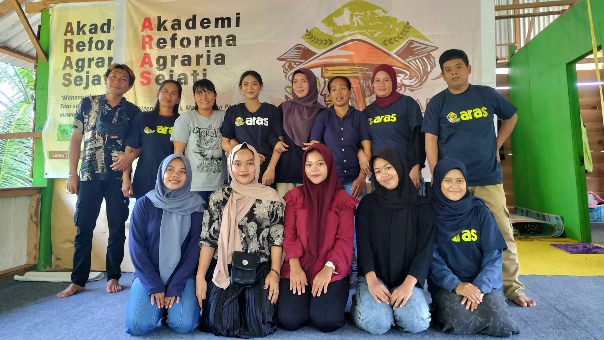 NF25_INF_DATA_KOM_S3033K1_OTL-MALINO_PPSS-SULSEL_EDUCATION-09 NF25_INF_DATA_KOM_S3033K1_OTL-MALINO_PPSS-SULSEL_EDUCATION-09
