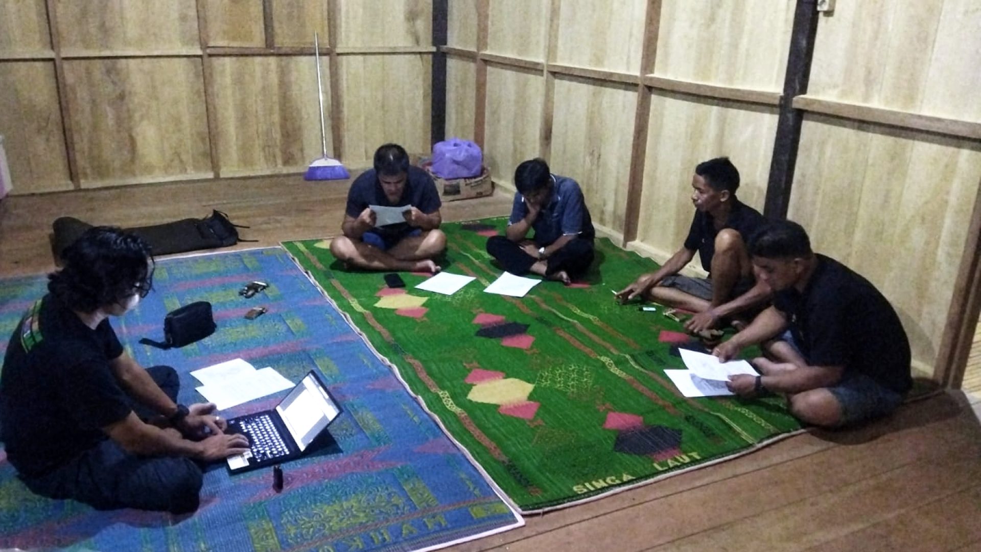 NF25_INF_DATA_KOM_S4112-W1_PERTEMUAN (3)